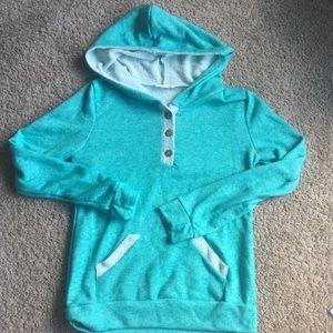 Women’s lightweight hoodie